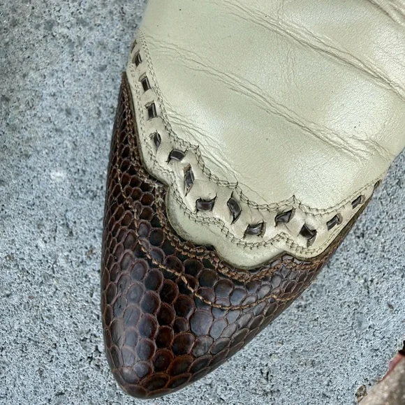 Tony Lama vintage snake skin and leather boots sz 8.5 - Picture 9 of 16